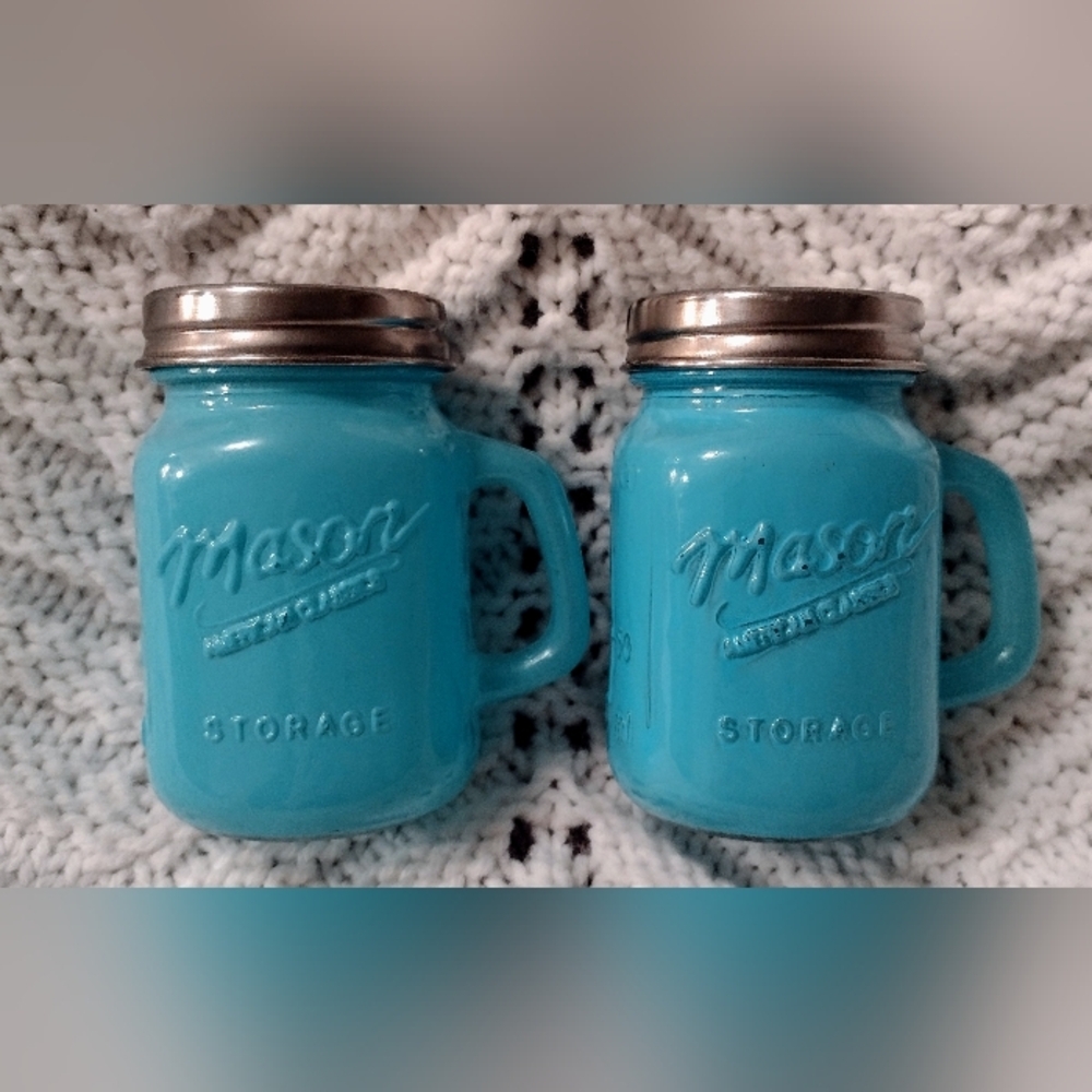 Mason Jar Light Blue Salt & Pepper Shakers With Handles  Shot Glass 4 oz